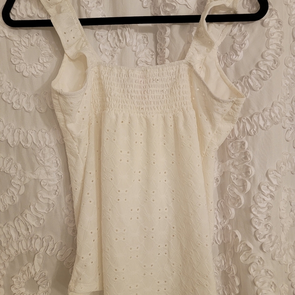 Summer Top - Picture 2 of 5